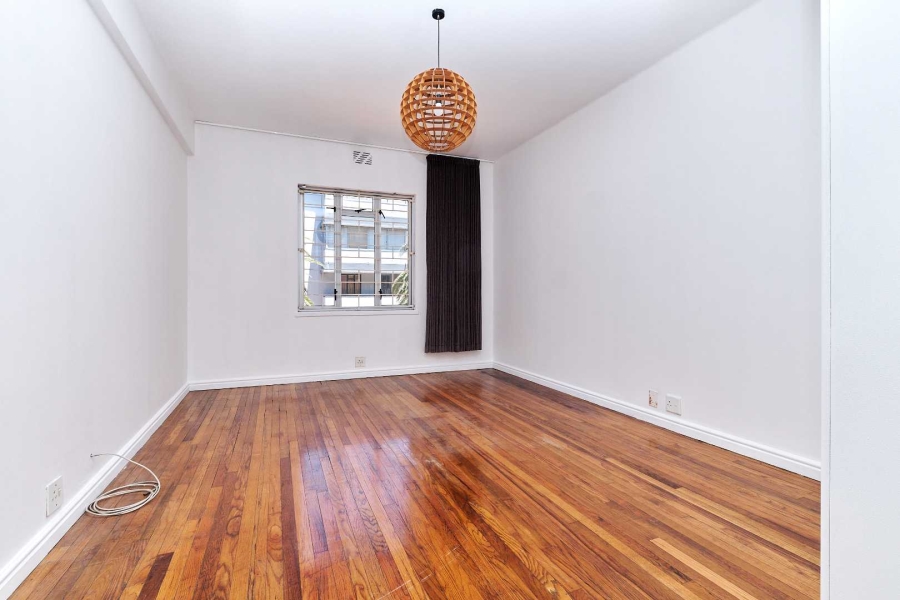 To Let 2 Bedroom Property for Rent in Three Anchor Bay Western Cape